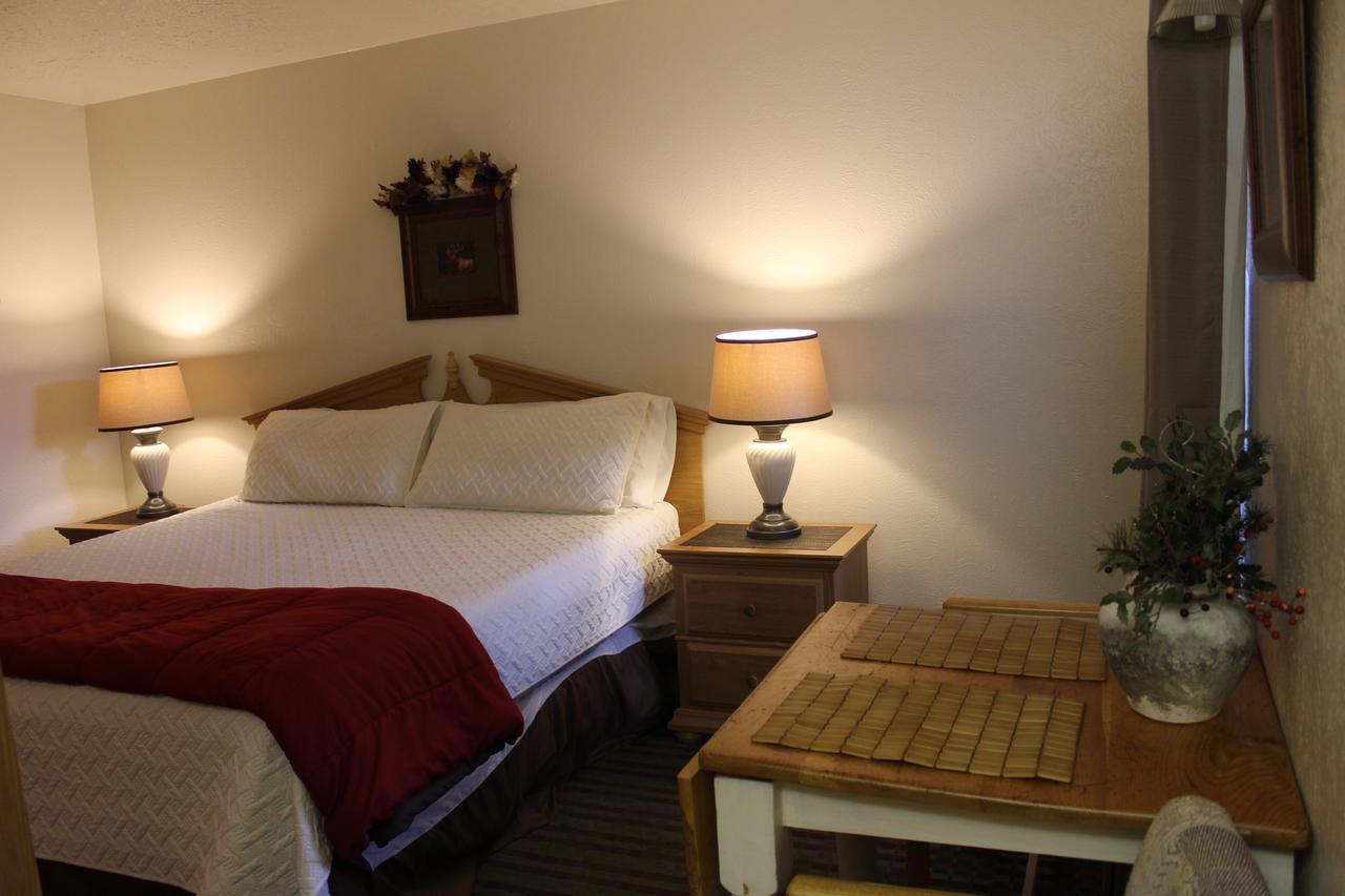 Village Lodge Руидозо Экстерьер фото